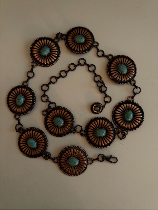 Accessories - Concho chain belt